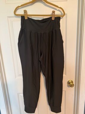 Old Navy High-Rise Jogger Pants